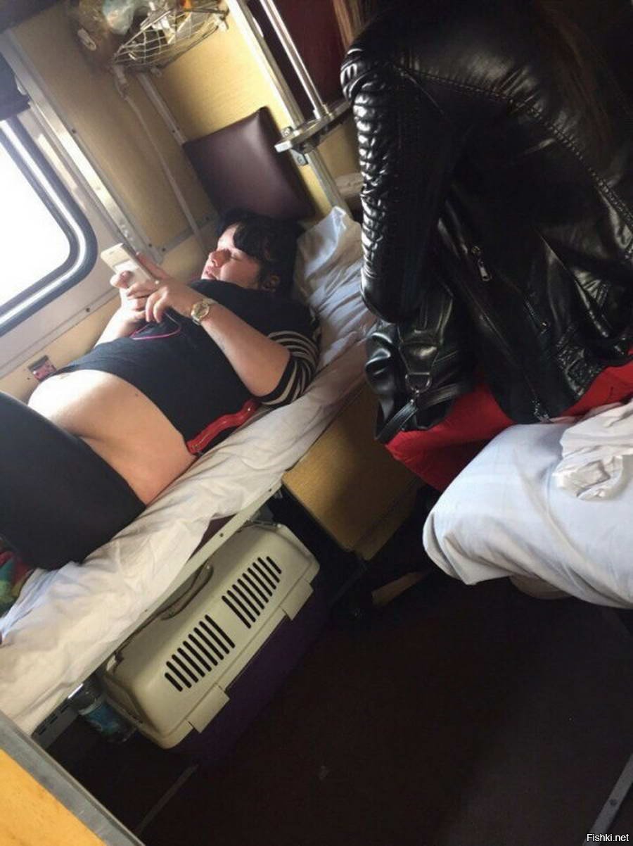 Секс В Поезде На Верхней Полке