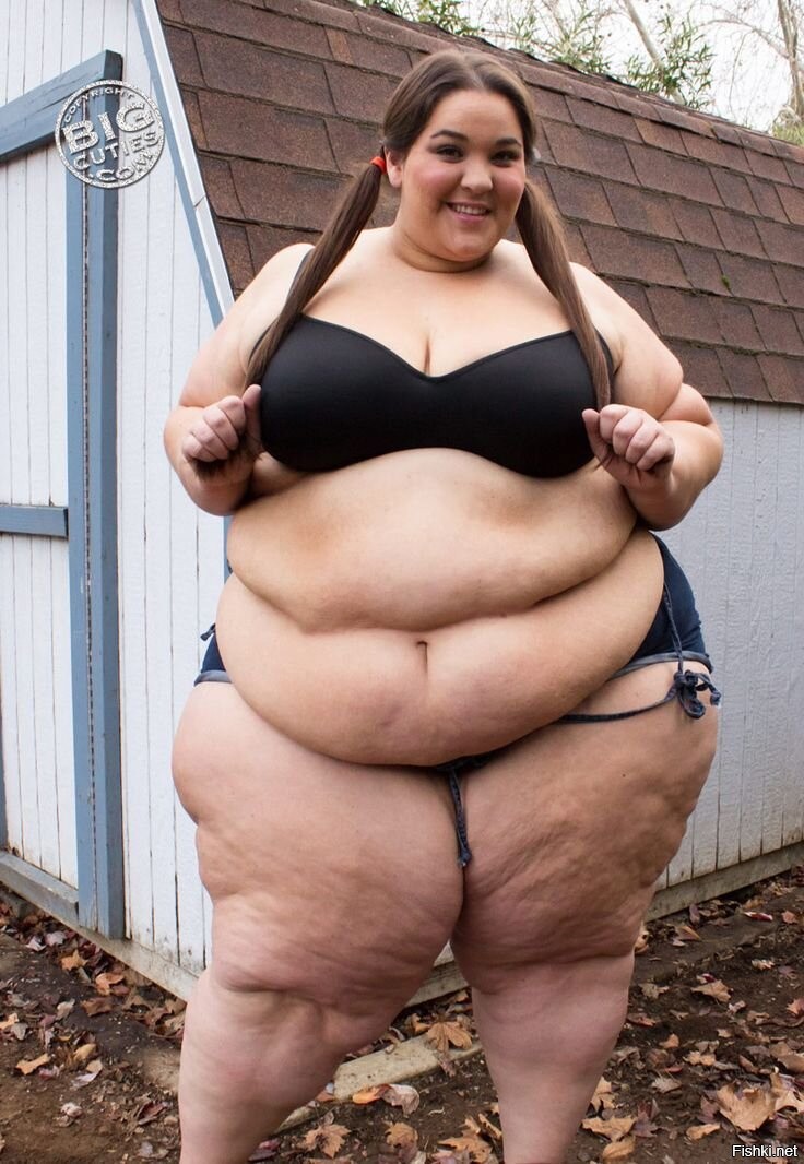 Голая толстая девушка 