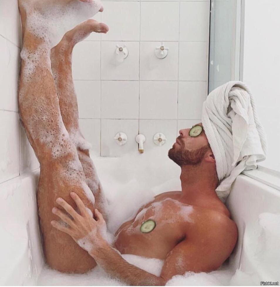 Bathtub shower masturbation short hair fan image