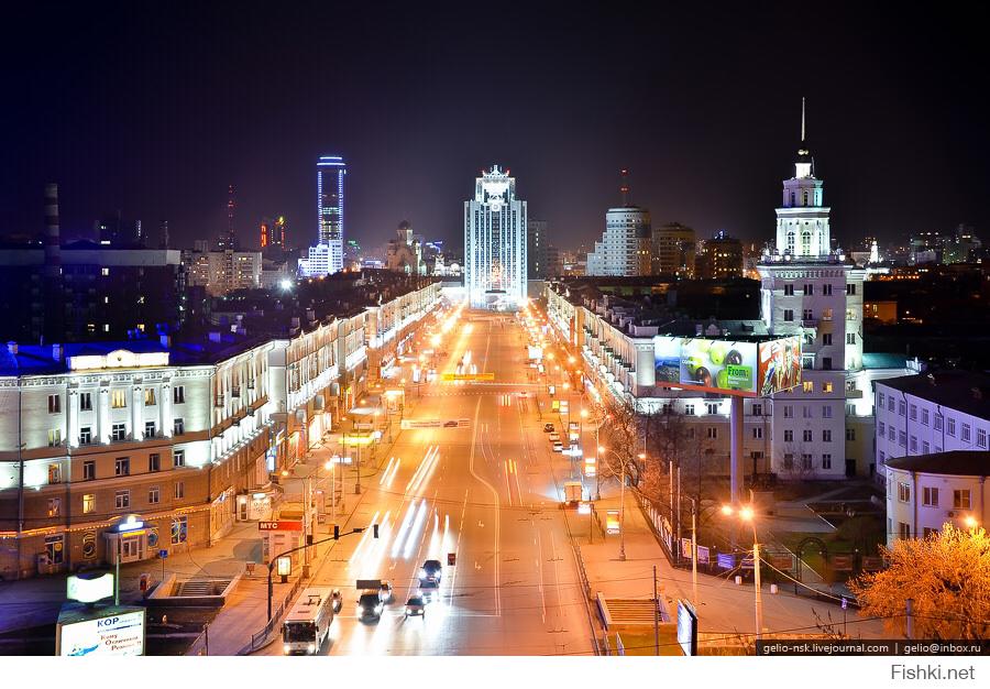 Родной город екатеринбург. Центр Екатеринбурга. Екатеринбург центр города. Ночной Екатеринбург. Ночной Екатеринбург центр.