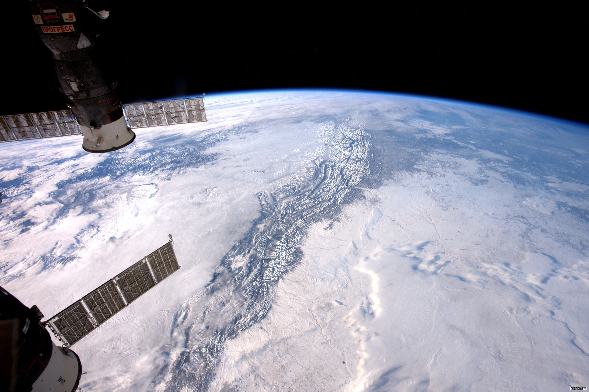 Снимки со спутников космос