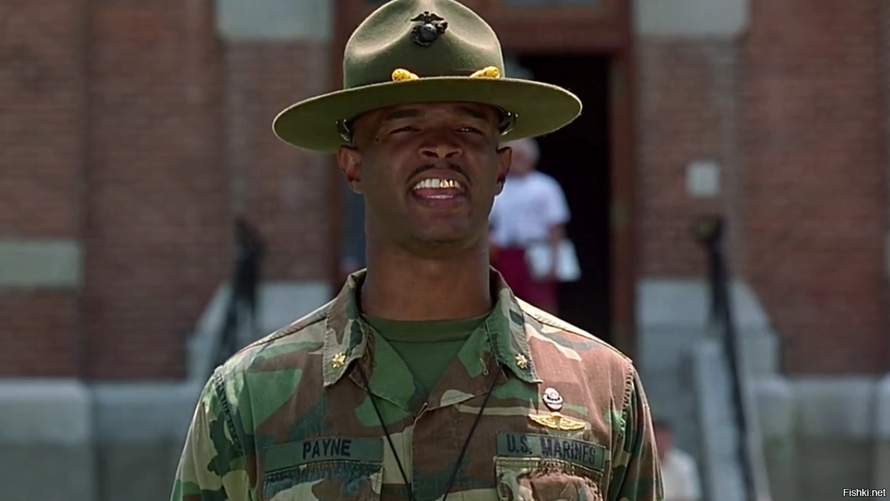 Этот овощ генерал овощам всем командир. Майор Пэйн (Major Payne (1995)). Майор Бенсон Уинфред Пейн. Капитан Пейн. Маёр Пейн фильм.