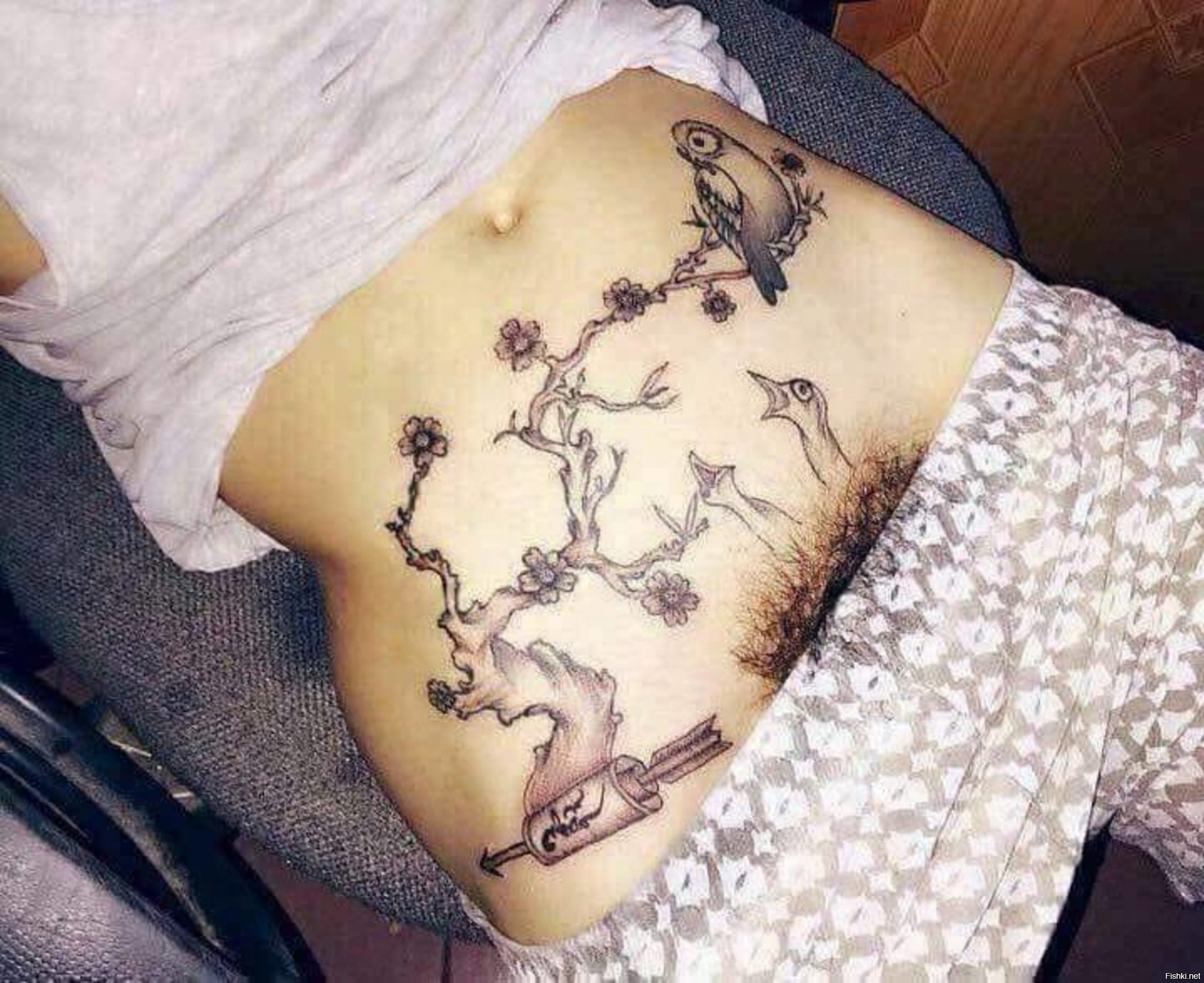 Тату-мастер создаёт трёхмерные татуировки, которые показывают фантастически...
