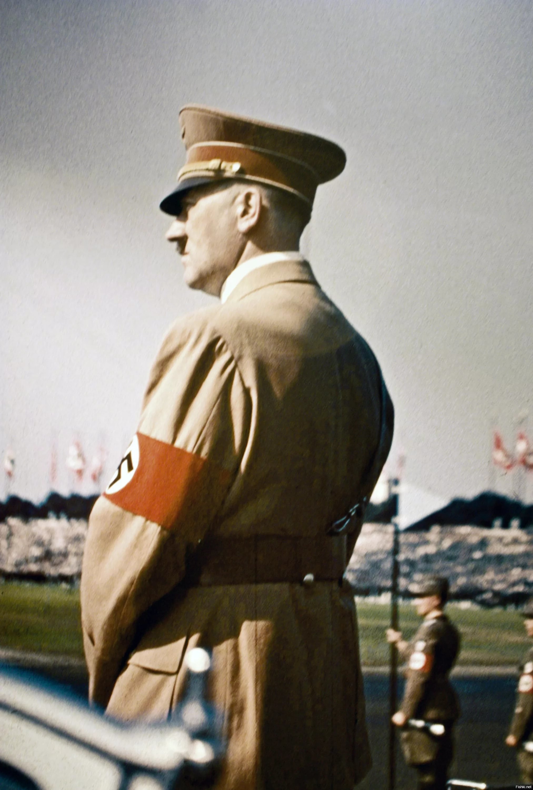 Третий Рейх в цвете Адольф Гитлер