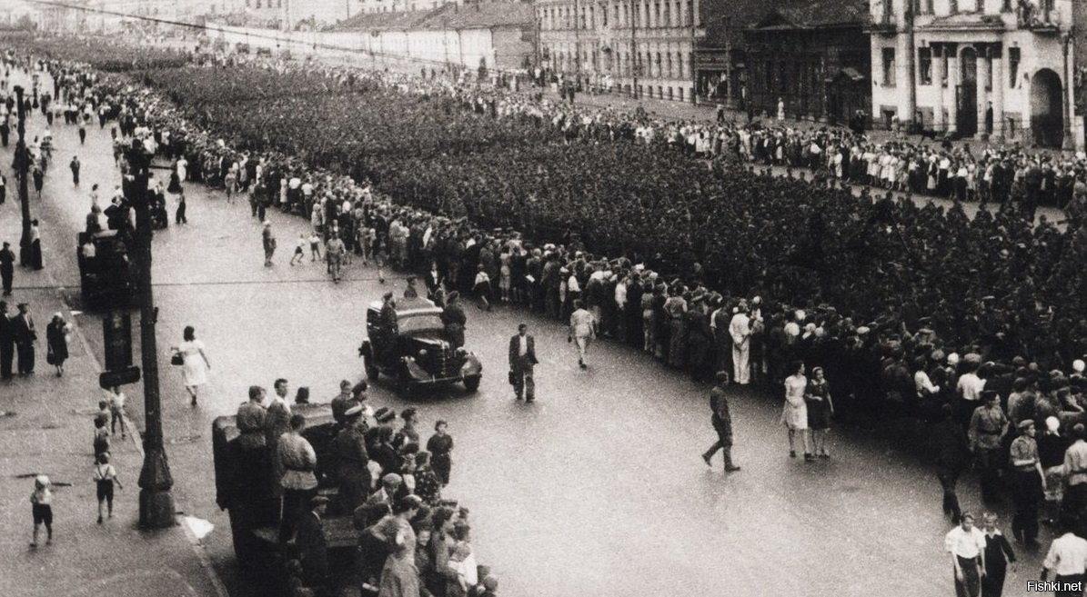 Парад немцев в москве 1941. Шествие немецких военнопленных в Москве 1944. Парад немцев в Москве 1944.