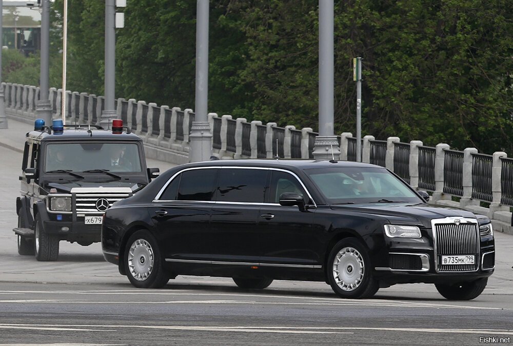 Президентский автомобиль аурус фото