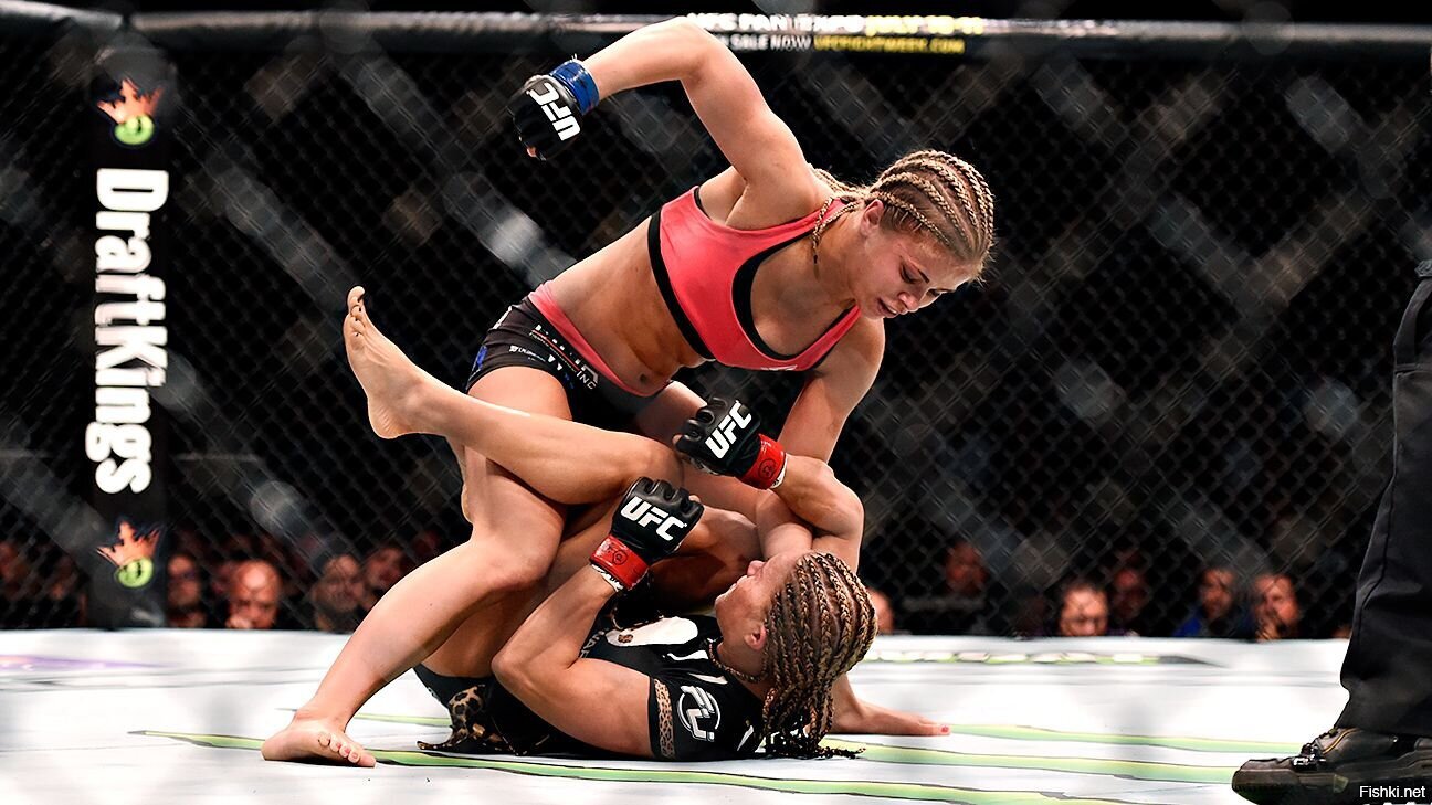 Ufc 299 пейдж. Paige VANZANT UFC. Юфс пейдж Ванзант в крови.