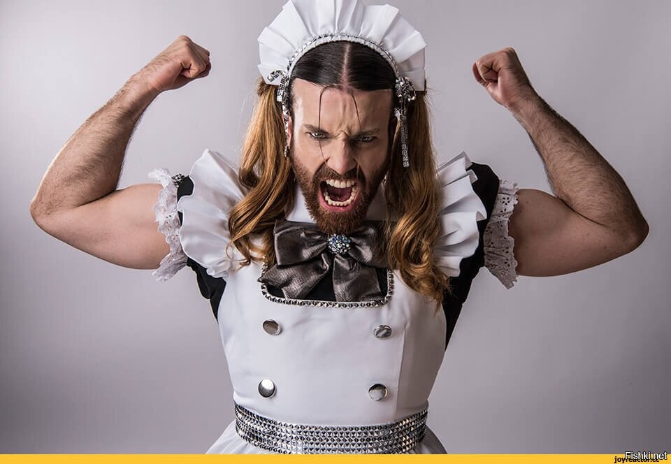 Мужик в женском костюме. LADYBABY Ледибиард. Ladybeard Richard Magarey. Richard Magarey LADYBABY. Ladybeard рестлинг.