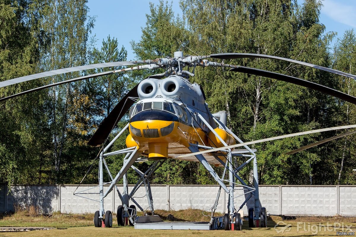 Вертолет в 12 фото