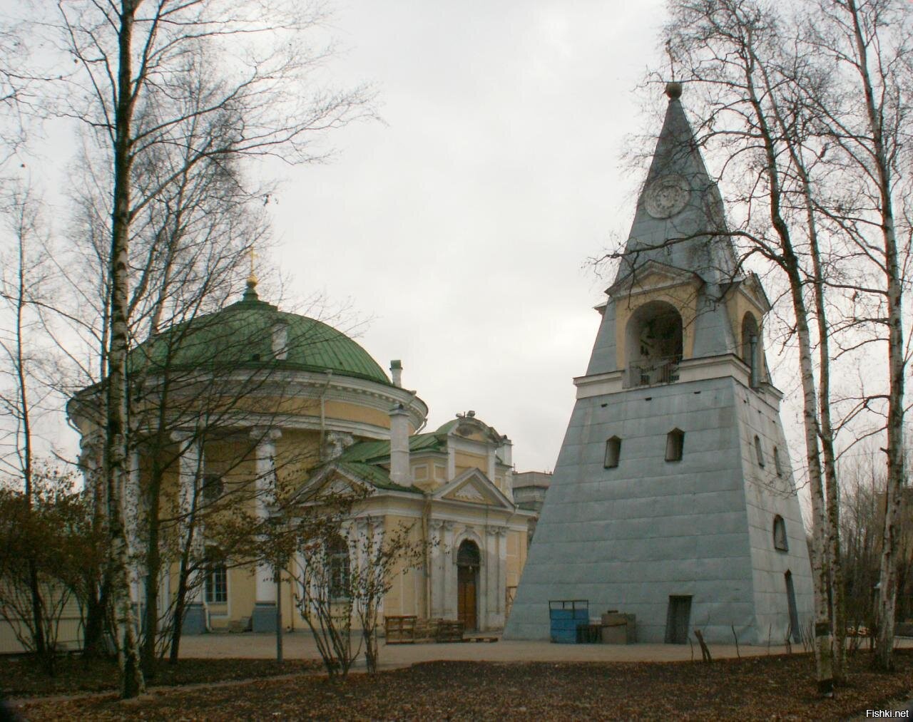 Храм троицы кулич и пасха. Кулич и Пасха Церковь Святой Троицы Санкт-Петербург. Храм Святой Троицы кулич и Пасха.