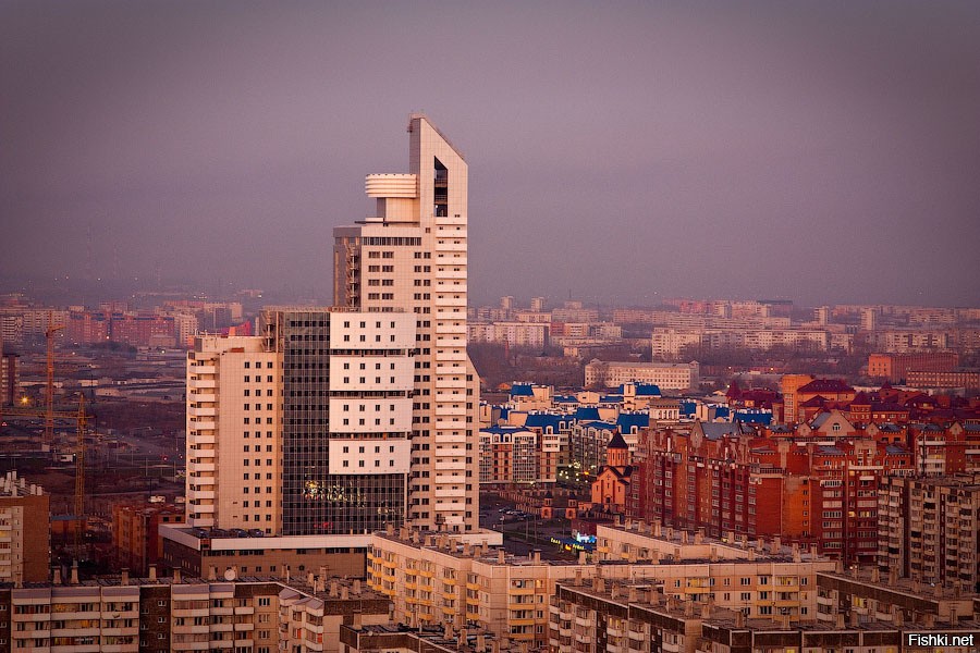 Красноярский дом. Высотки Красноярска. Первая башня Красноярск. БЦ первая башня Красноярск. Красноярск Взлетка башни.